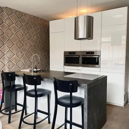 Stylish @ Centre Ρότερνταμ